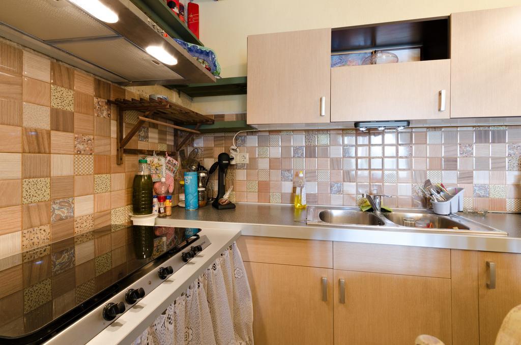 Oikies Lyttos Apartment Litos Bagian luar foto
